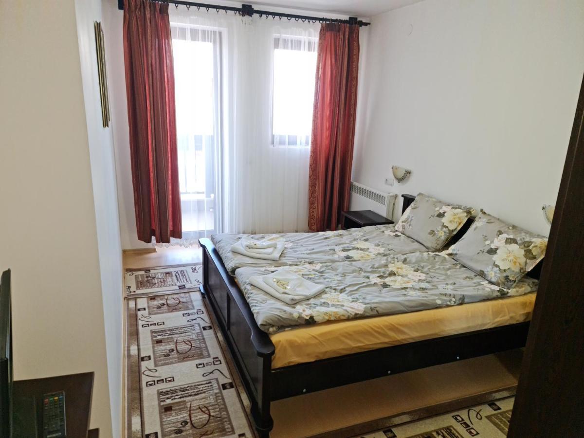 Efo Apartment Bansko Bagian luar foto
